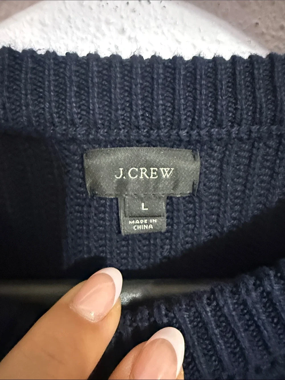 J. Crew Men Navy Crewneck Sweater with Tan Shoulder Patches Size Large